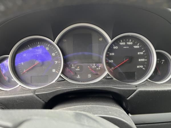 Para peças PORSCHE Cayenne (9PA)
