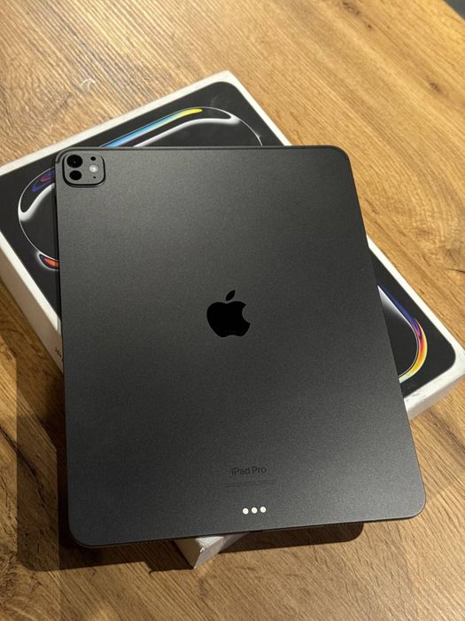iPad Pro 13 2024 m4 256gb WiFi Space Black !! Гарантія від магазину !!