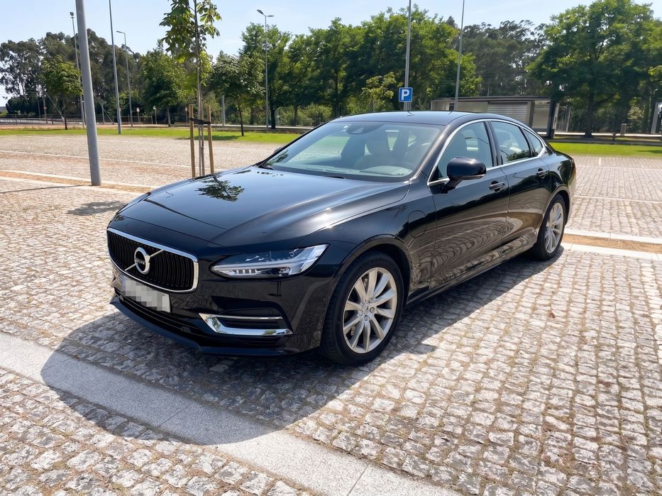 Volvo S90 2.0 T8 Momentum AWD Geartronic