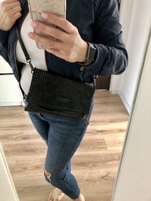 Funkcjonalna listonoszka torebka Deichmann