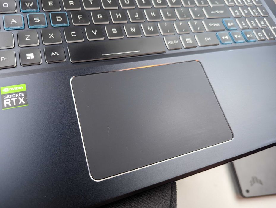 LAPTOP GAMINGOWY Acer Predator RTX 3050 i5-11400H 144hz 17,3 cali