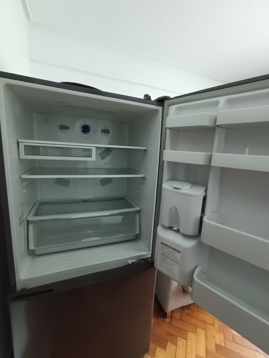 Frigorífico Samsung com máquina de gelo