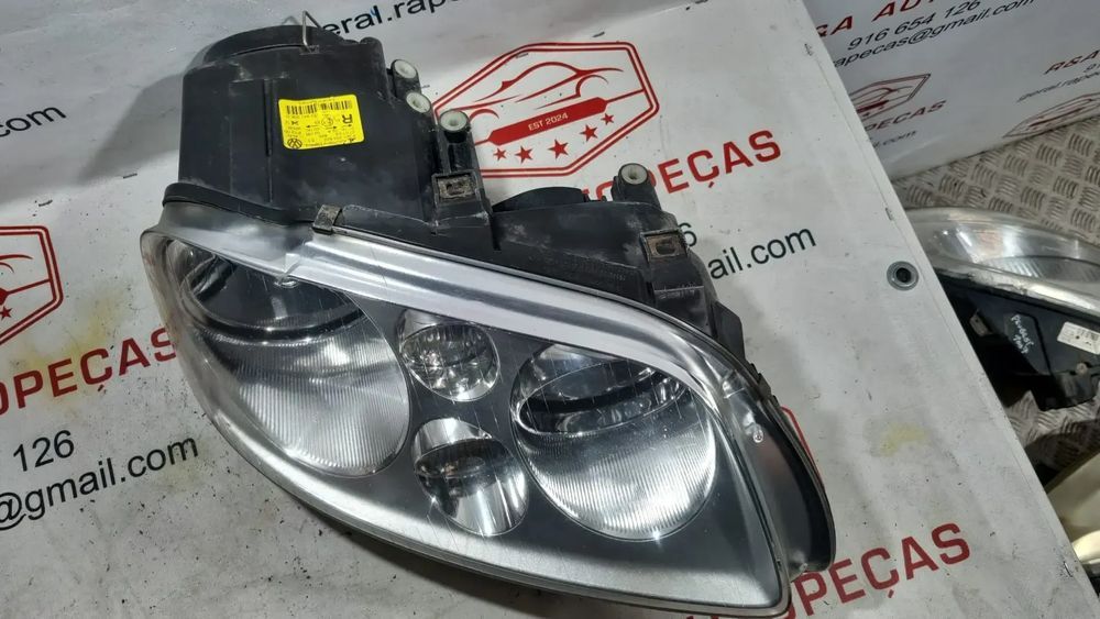 Óticas Faróis Frente Frontal Direita VW Touran 2003 a 2015 0301205602