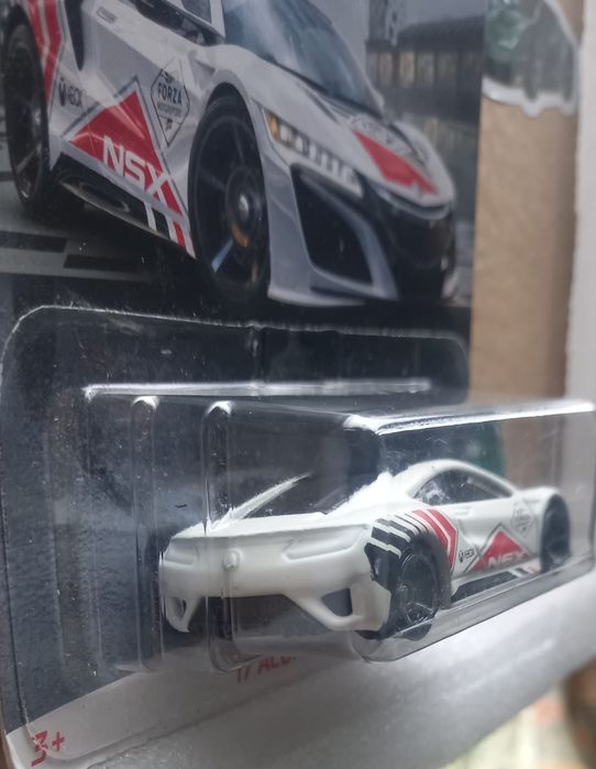 17 Acura NSX Hot Wheels