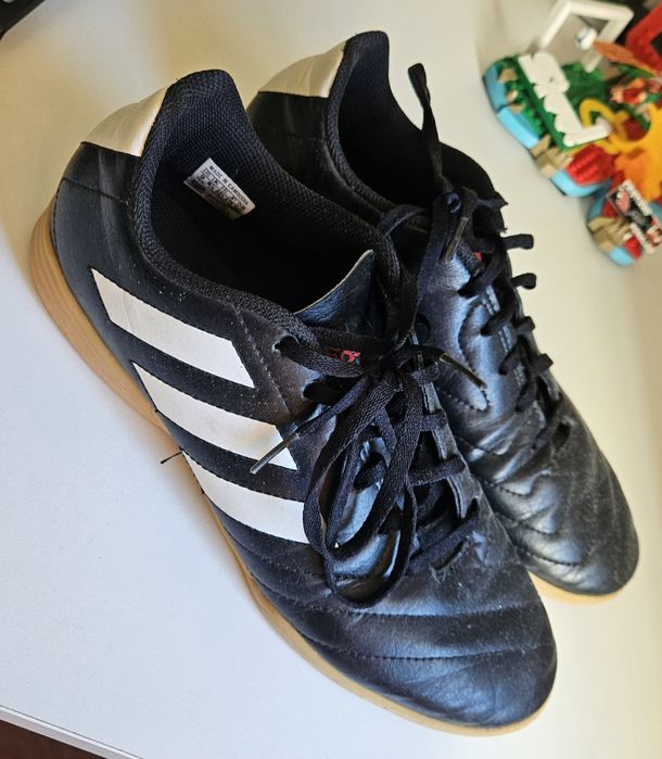 Chuteira futsal adidas
