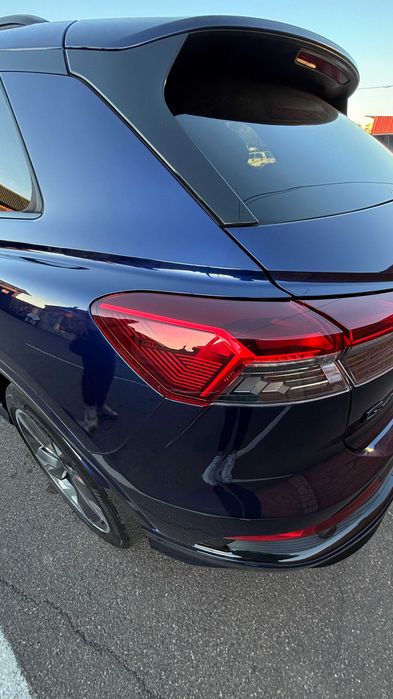 Продам  AUDI E-Tron Q4