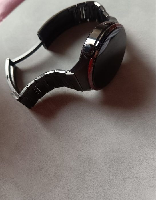 Huawei Watch  4 Pro Space Edition