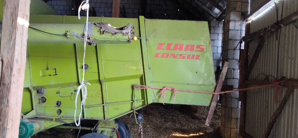 Kombajn zbożowy Claas consul