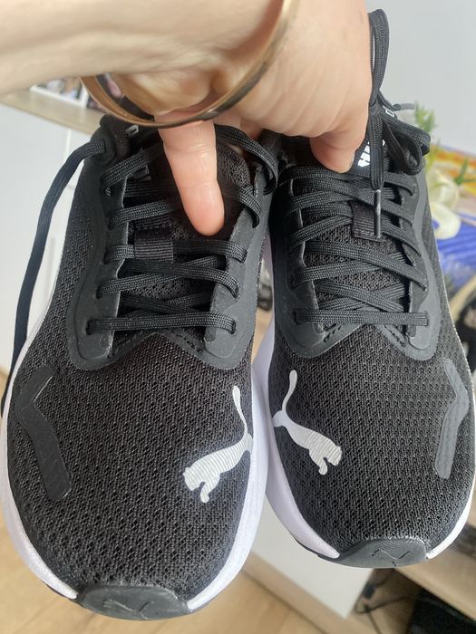 Кросівки  жіночі Puma, Nike