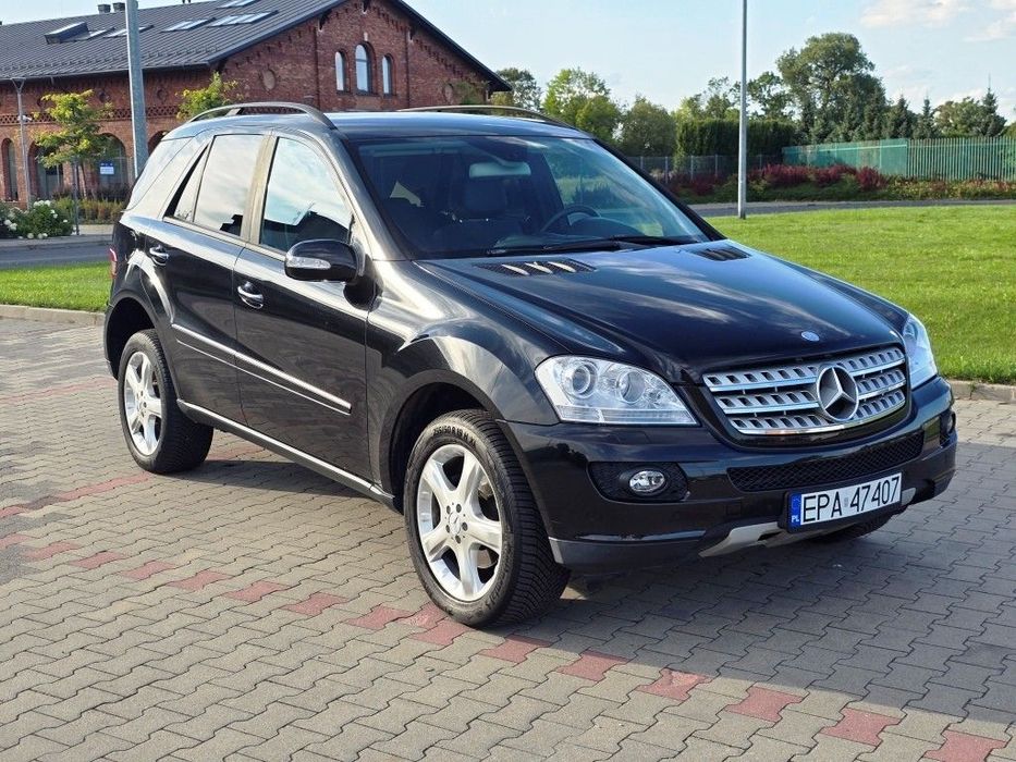 Mercedes-Benz ML Mercedes Benz ML 320 CDI 4-MATIC super stan 2005 r. bez pneumatyki