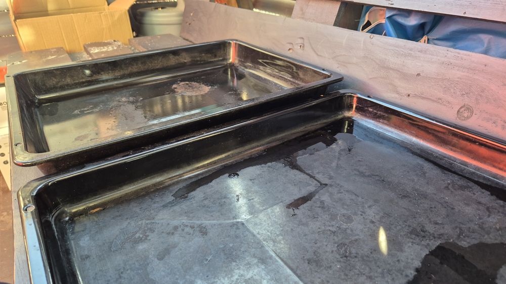 2 blachy do piekarnika używane