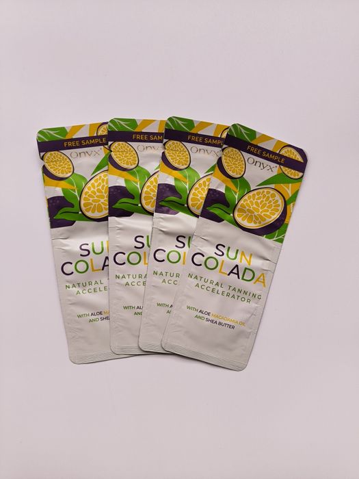 Zestaw kosmetyków + kosmetyczka soczewki kontaktowe kolorowe