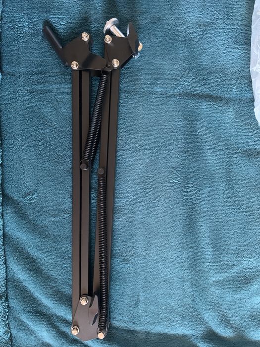 Statyw ramie na mikrofon