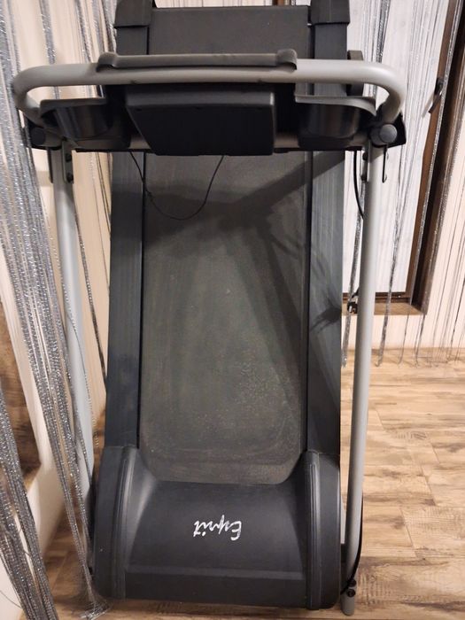 Продам беговую дорожку