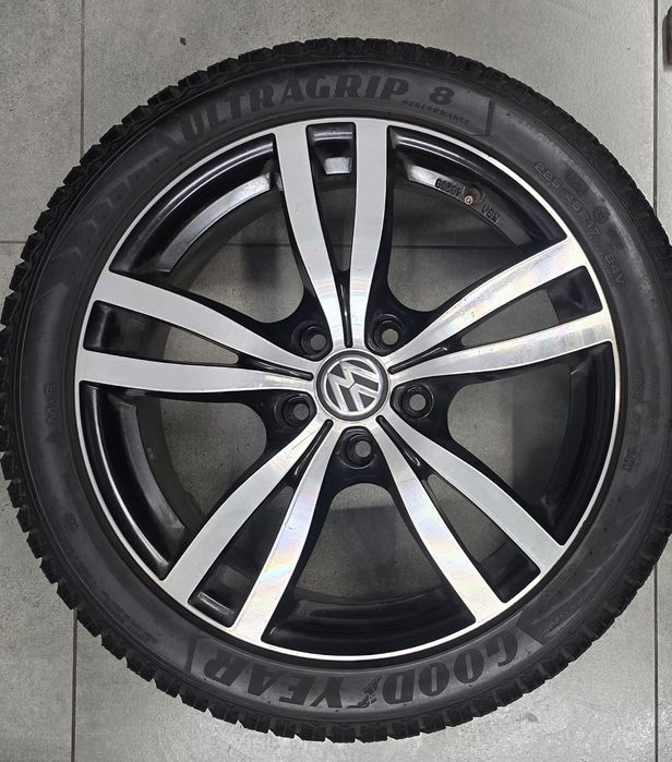 Koła  225 45 R17 Volkswagen 5x112 ET 38