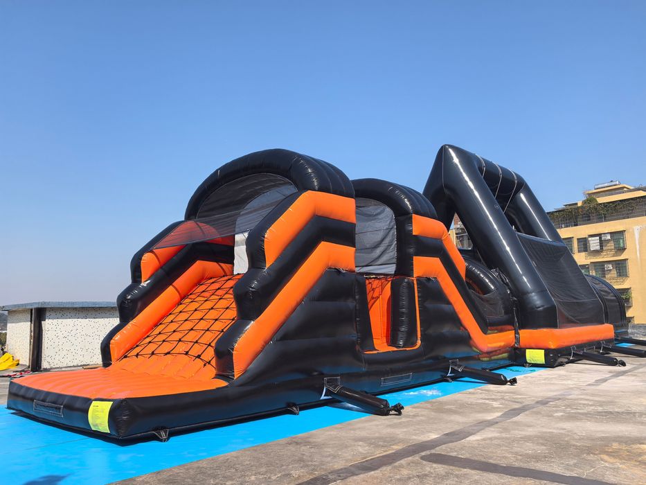 Atrakcje na imprezy – EUROBUNGEE, tor przeszkód, dart gigant, dmuchańce