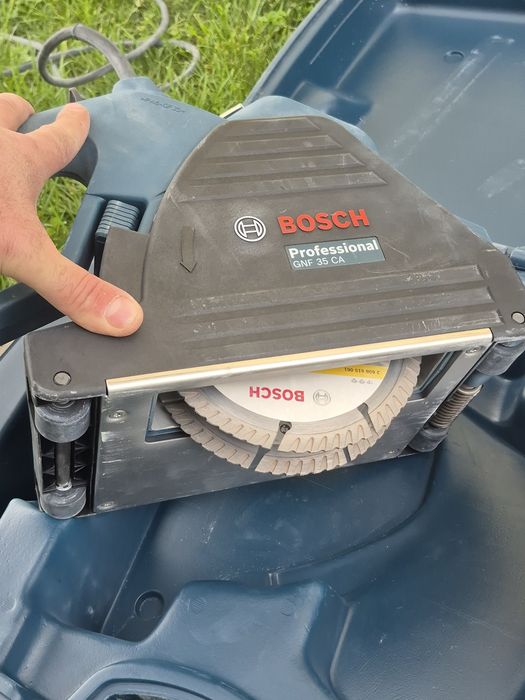 Bruzdownica bosch GNF 35 CA