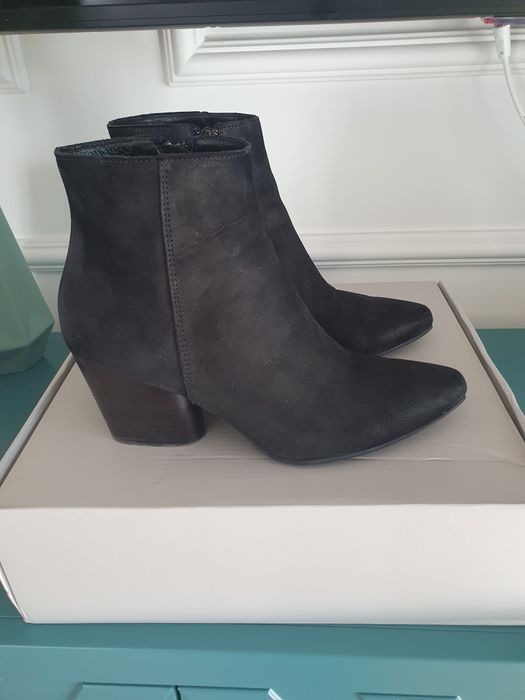 Botki Ryłko czarne zamszowe rozmiar 36