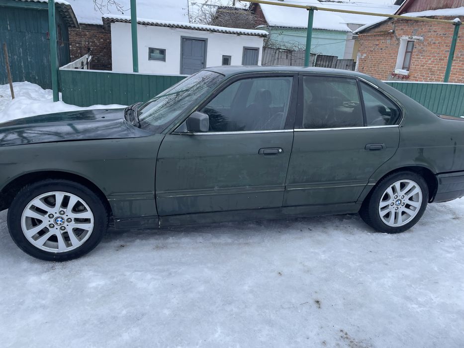 BMW 520 2.0 газ- бенз