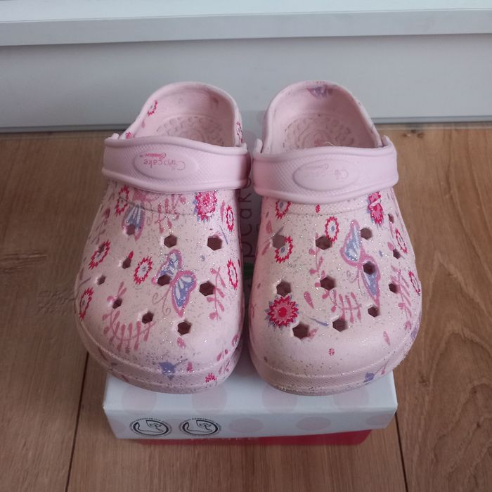 Buty buciki laczki klapki Cupcake jak croksy dla dziewczynki rozmiar 2