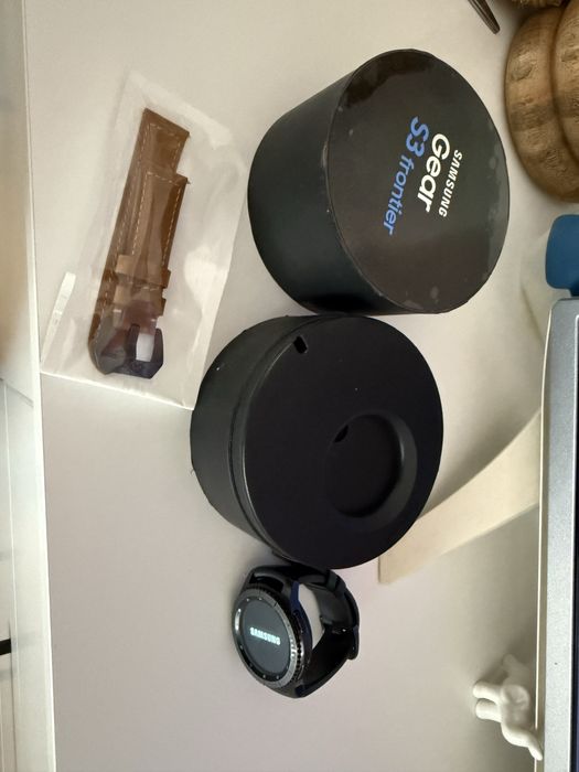 Samsung gear S3 FRONTIER