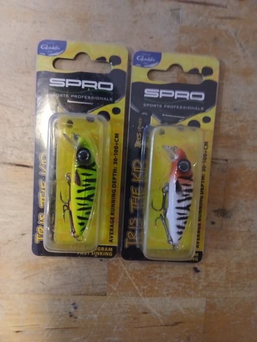 Dwa nowe woblery spro 4.8cm