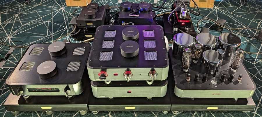 Docisk antywibracyjny Avatar Audio RECEPTOR