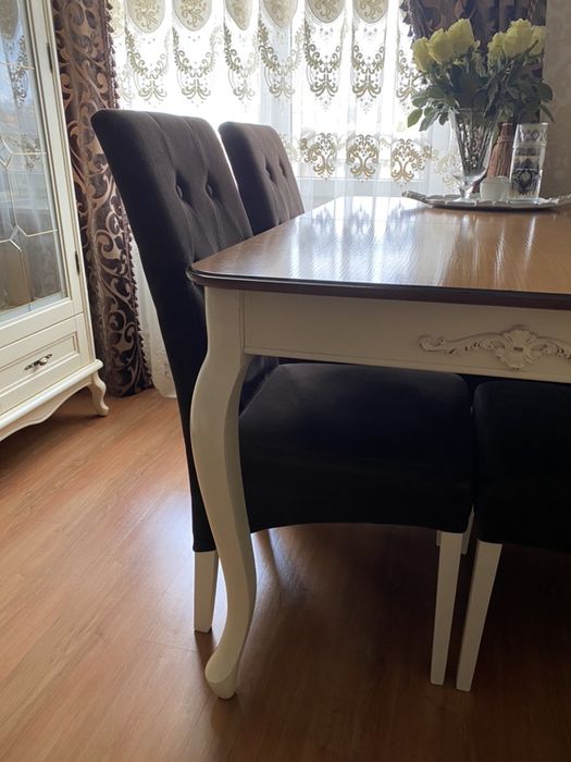 Крісло бархатне