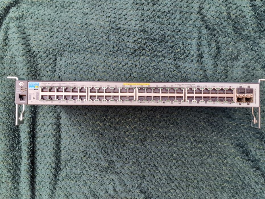 Switch HP 2530-48G PoE+ J9772A R 48x 10/100/1000 PoE+ 4x SFP