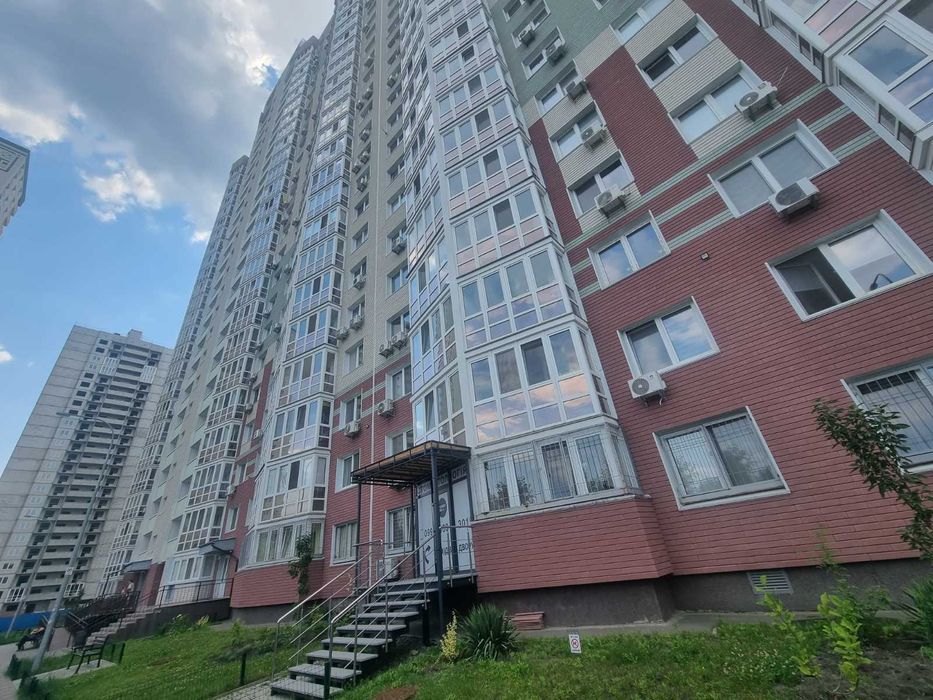 Здам 2 кім квартиру вул. Гмирі 20 жк Патріотика