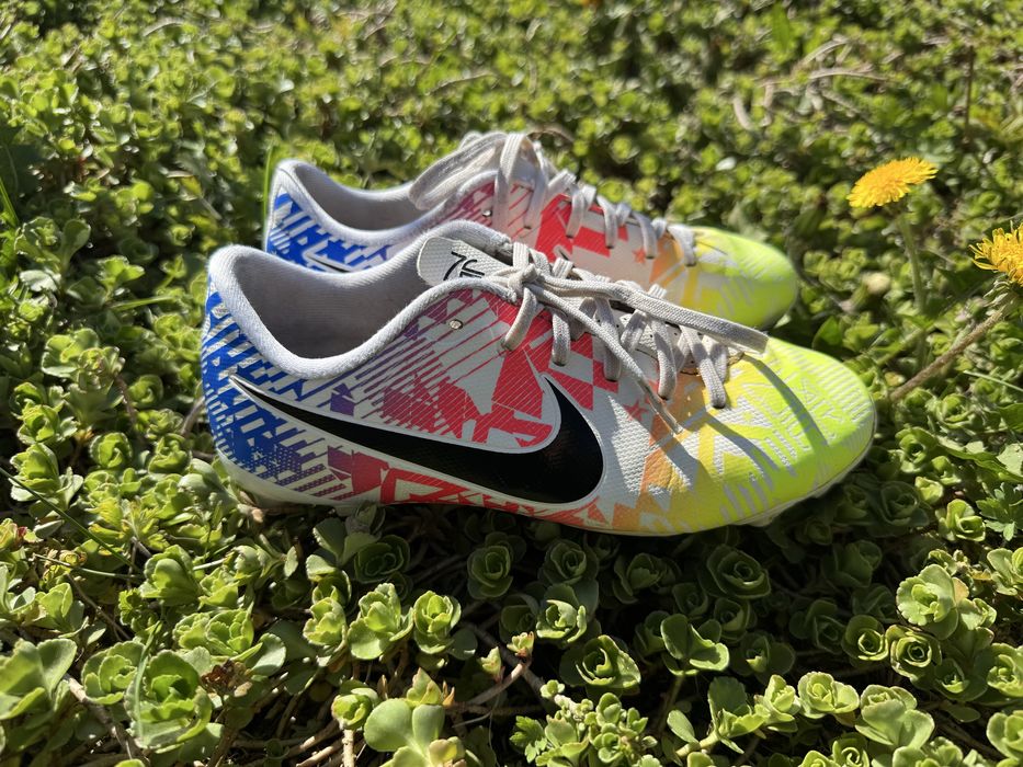 Дитячі футбольні бутси Nike Mercurial Vapor 13 Academy Неймар-молодший..