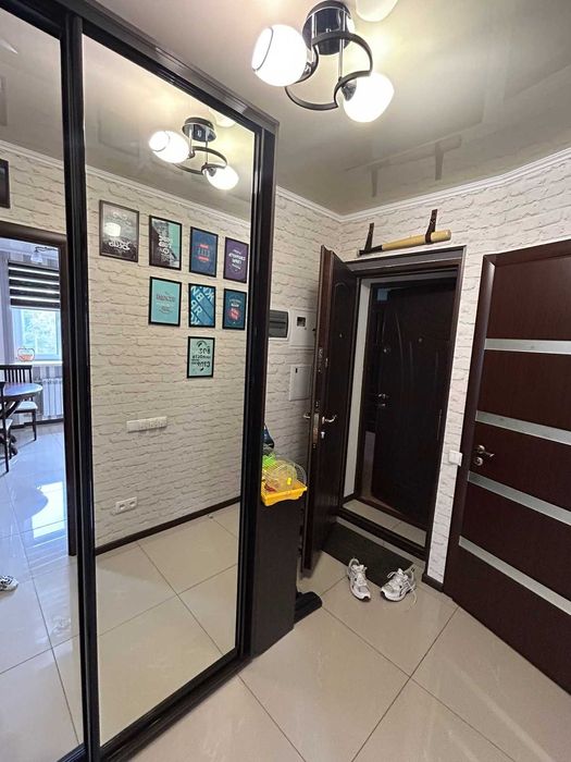 Продается 2-х ком квартира на Артема. Возможна продажа по Сертификату