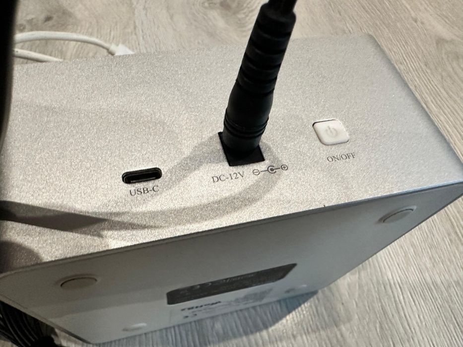 UNITEK Stacja klinująca dyski 2xSATA