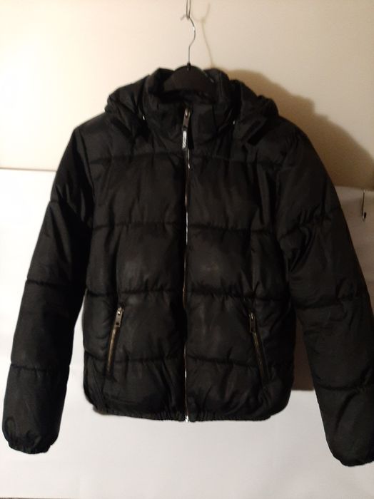 Куртка зимняя, короткая, женская.