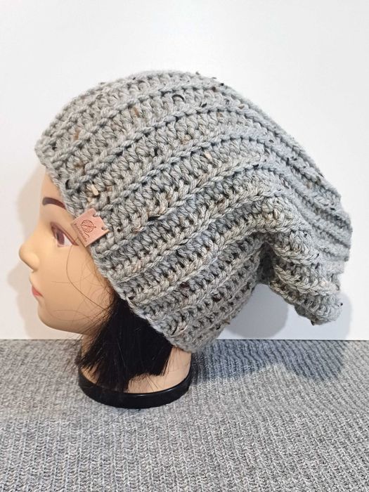 Luźna czapka beanie , 15% wełna