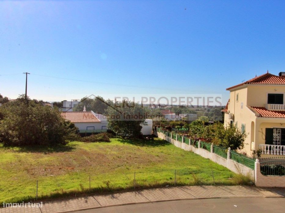 Apartamento T2 + 1 Novo a 2Km da Praia de Altura — Altura, Faro