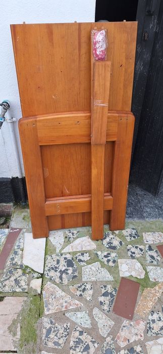 Escravaninha cereja usada