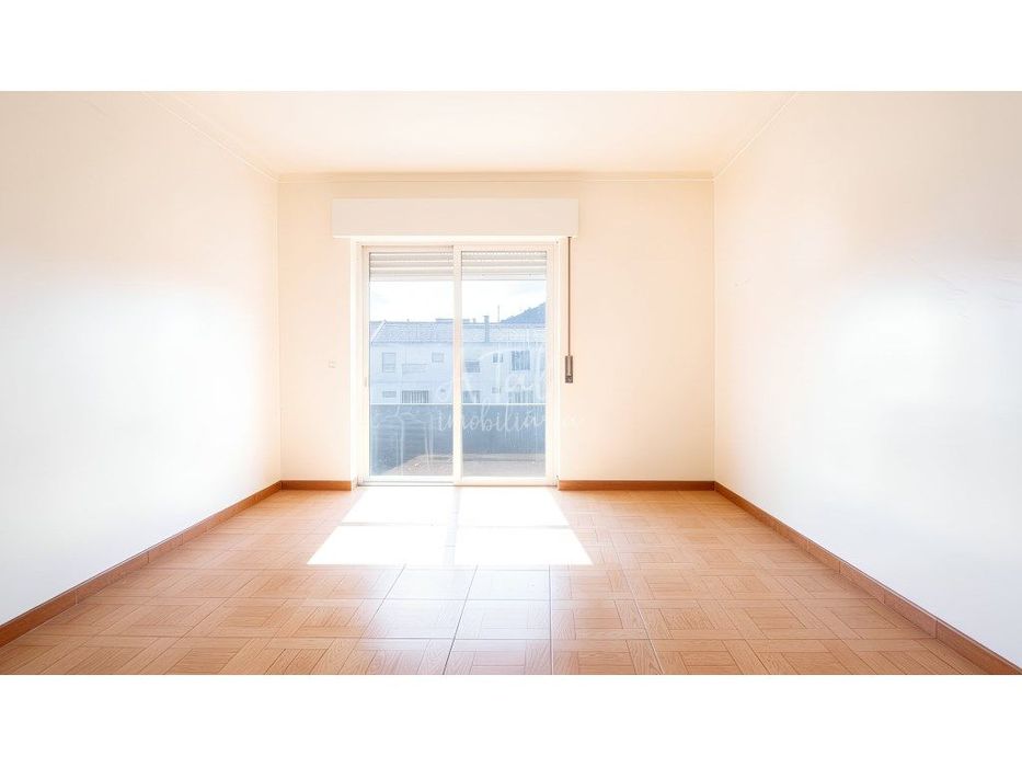 Apartamento T2 Remodelado em Castanheira do Ribatejo