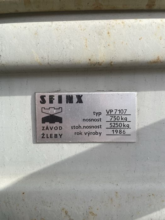 Металеві чеські контейнери/ящики