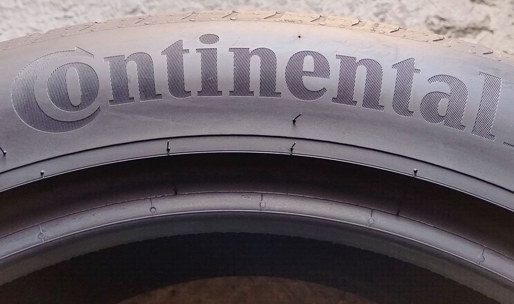 Шини літні R19 225/55 Continental Premium Contact 6