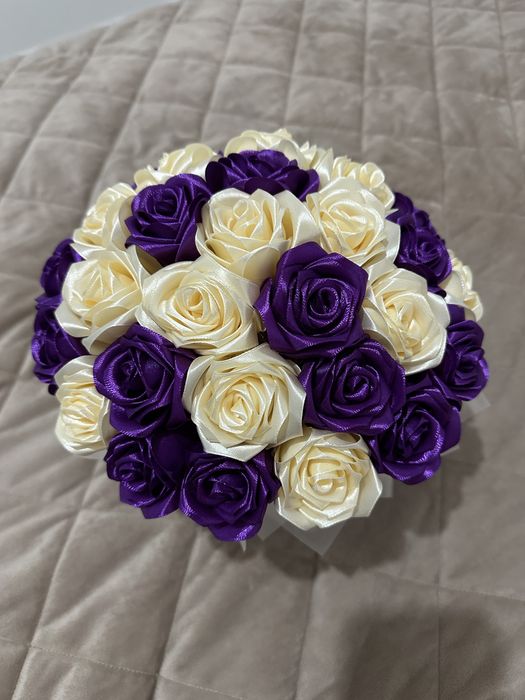 Букет з атласної стрічки