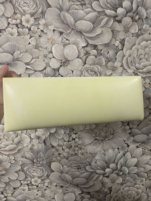 Підлокітник для манікюру