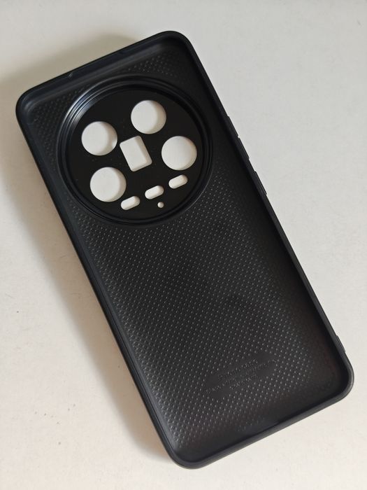 Etui do Xiaomi 14 ultra - czarne NOWE
Imitacja szarego drewn