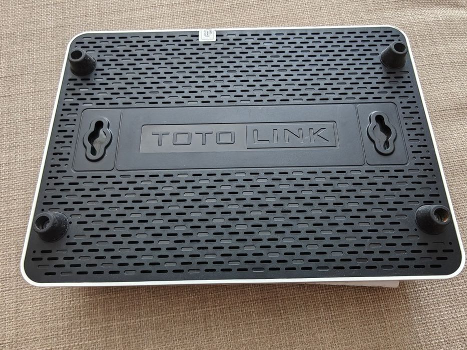 Router TotoLink A3002RU