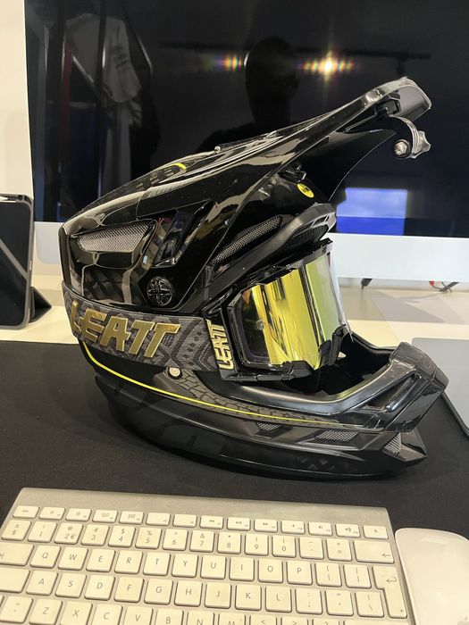 Kask 100% Aircraft Carbon