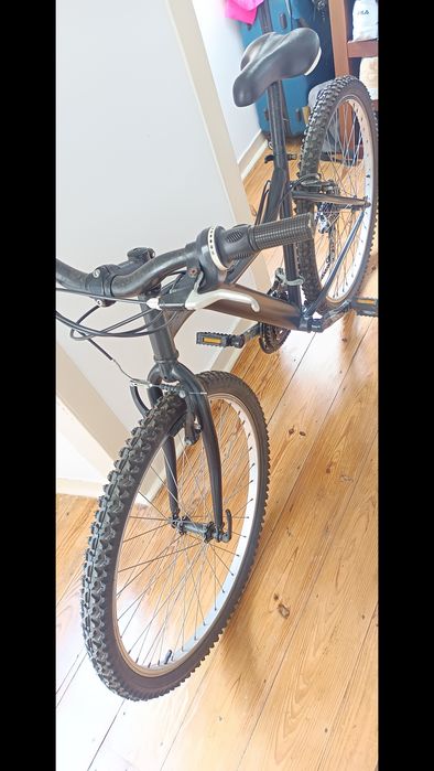 Bicicleta aro 26 como nova