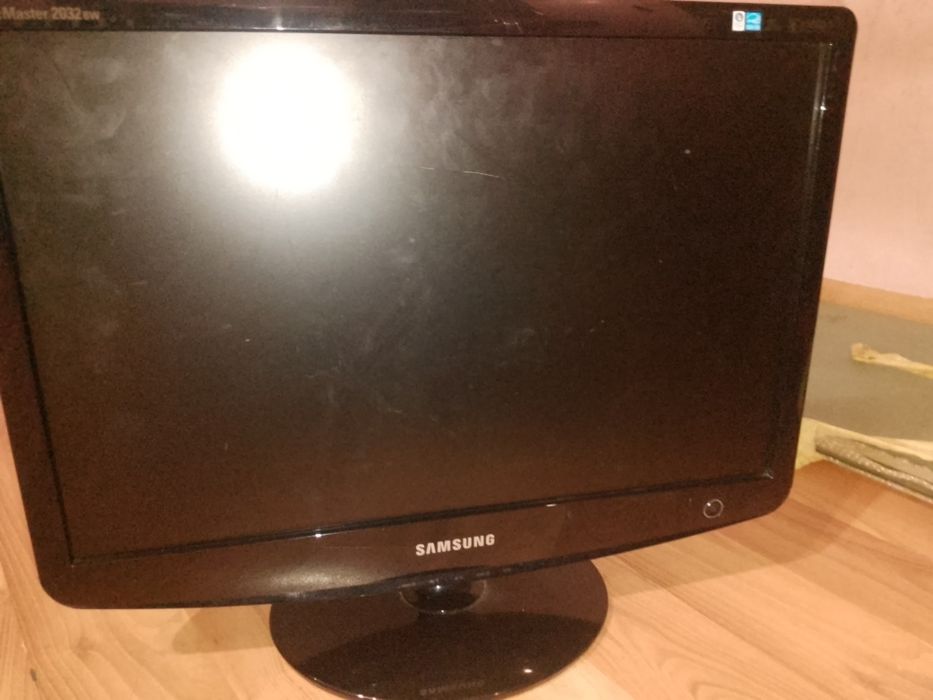 Sprzedam monitor Samsung