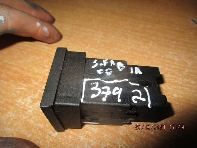 Botão / interruptor aquecimento de bancos SKODA Fabia I Praktik (6Y5)