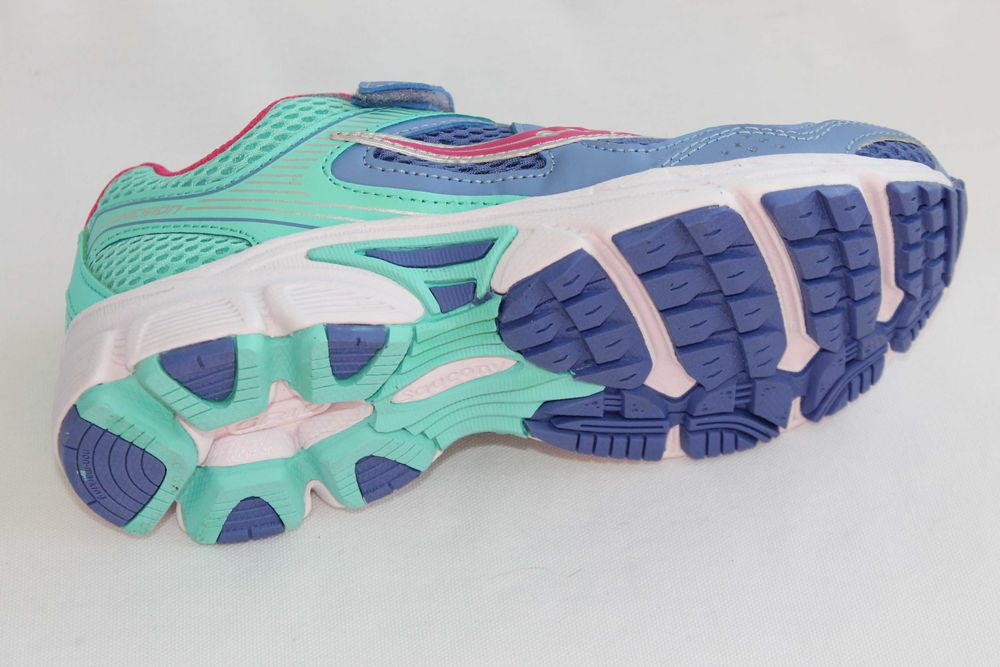 Кросівки Saucony Cohesion 10 A/C, розм.- 34, уст.-22 см, оригінал