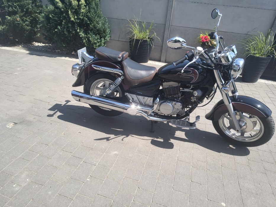 Hyosung Aquila 125 na kat B